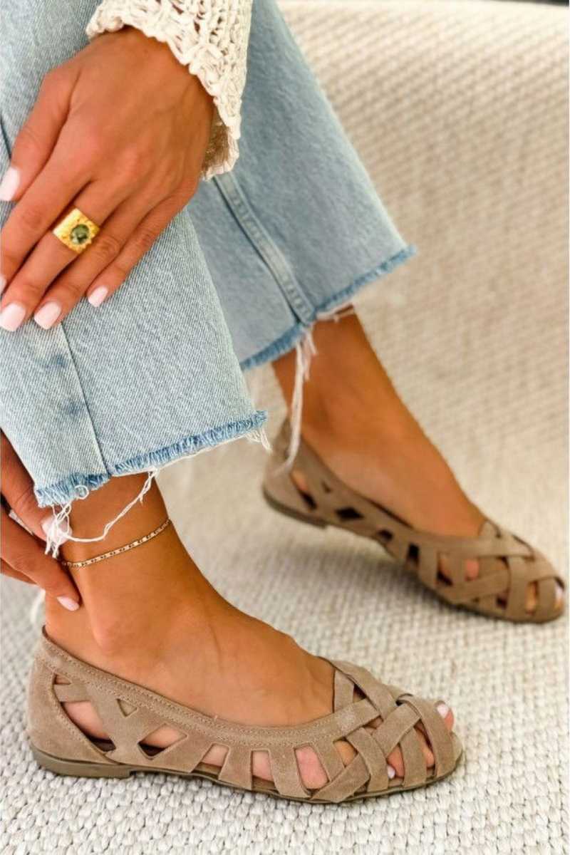 Freya | Comfortable Woven Peep-Toe Flats