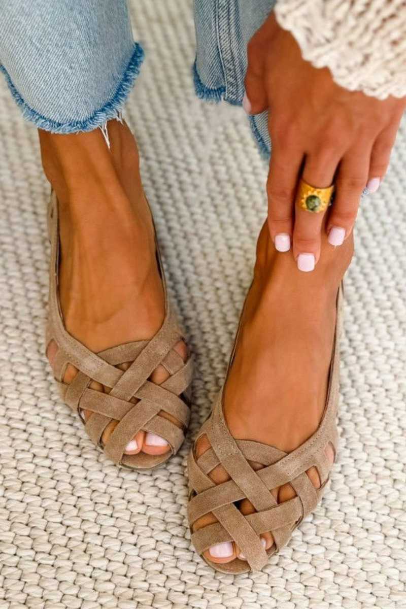 Freya | Comfortable Woven Peep-Toe Flats