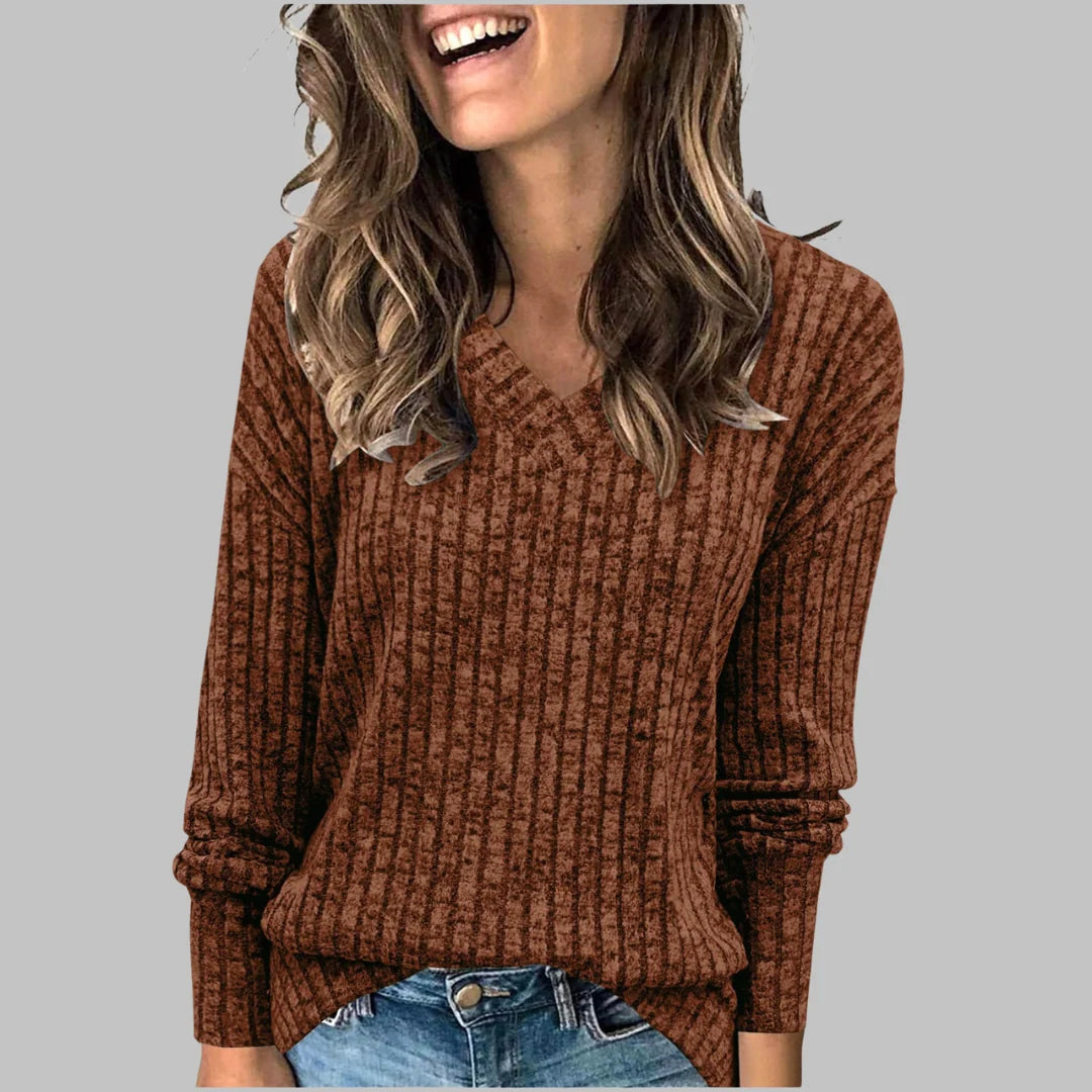 Caryl | Everyday Ribbed V-Neck Top