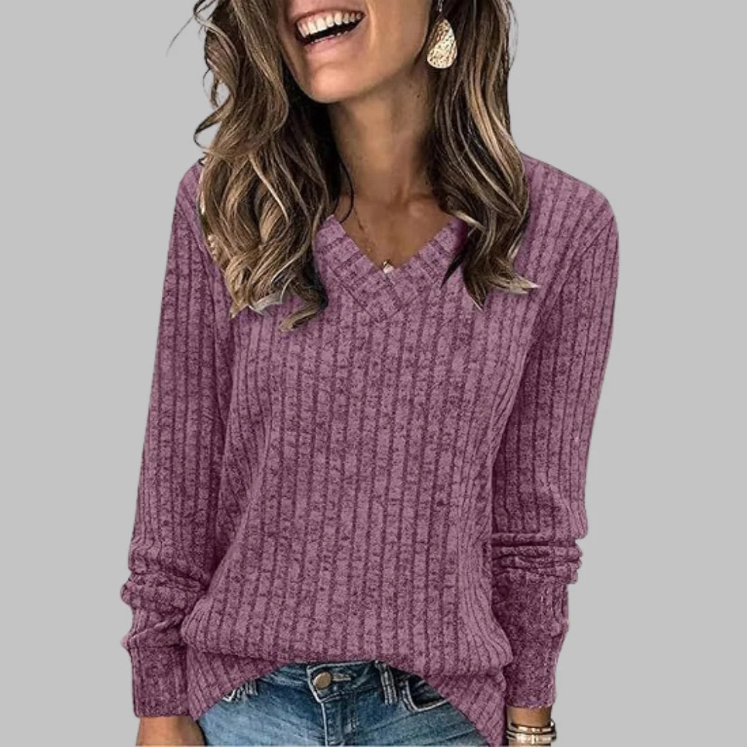 Caryl | Everyday Ribbed V-Neck Top