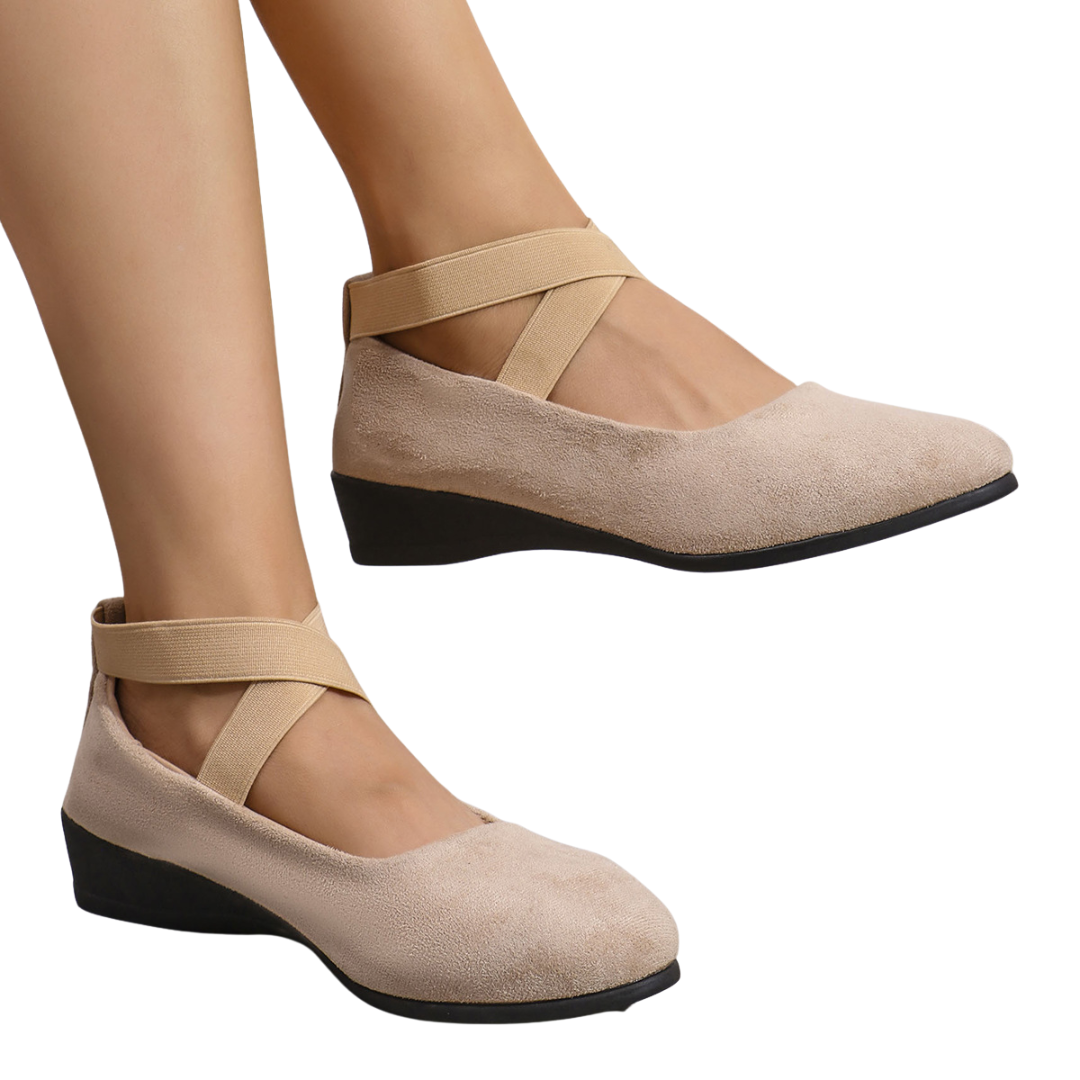 VERA™ – Breathable Wedge Slip-On Closed Shoes