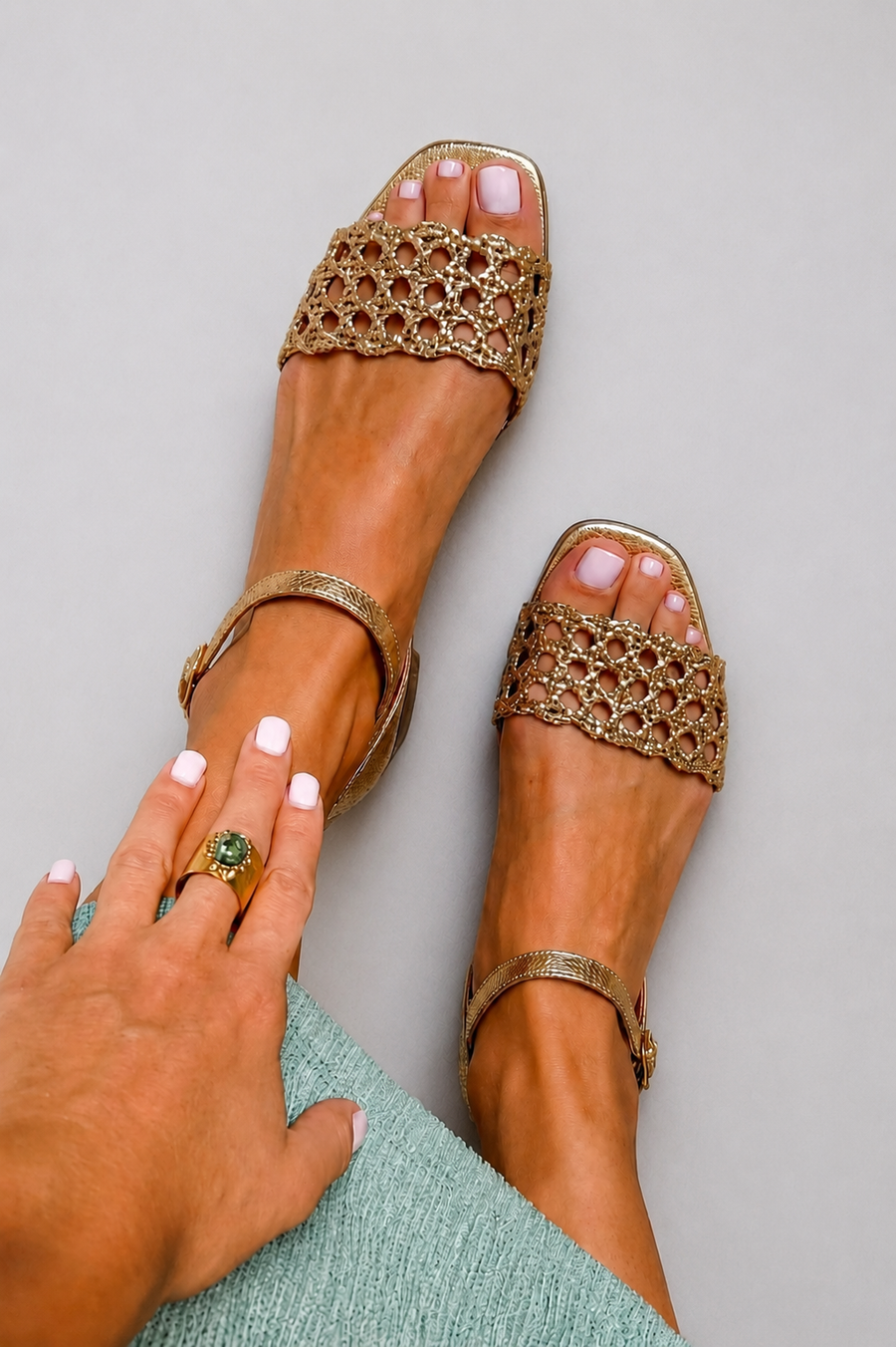 Rosalind | Gold Woven Sandals