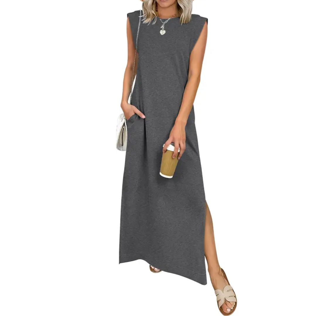 BREEANA™ – Relaxed Sleeveless Split Maxi Dress