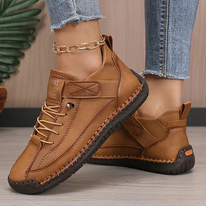 Rile | Handstitched Suede Trainers