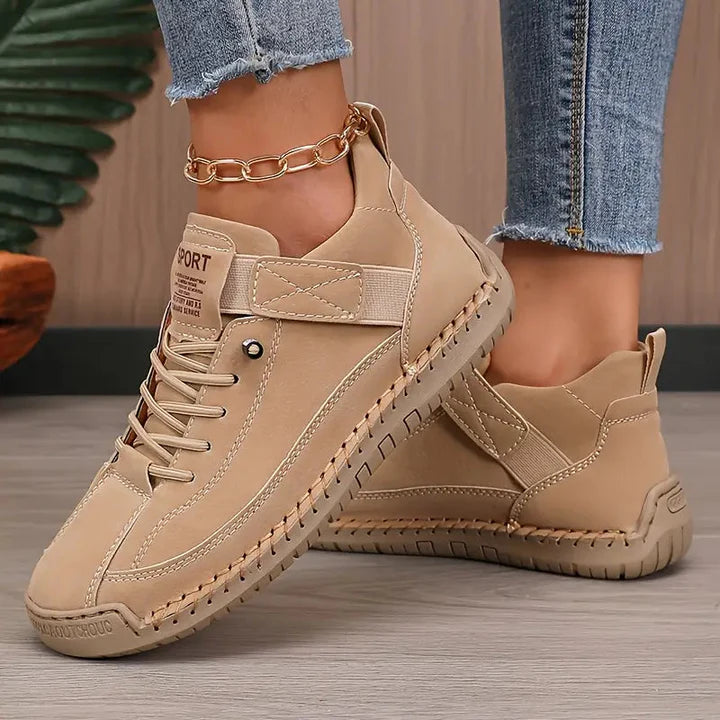 Rile | Handstitched Suede Trainers