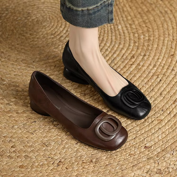 Beatrix | Buckle Detail Ballet Flats