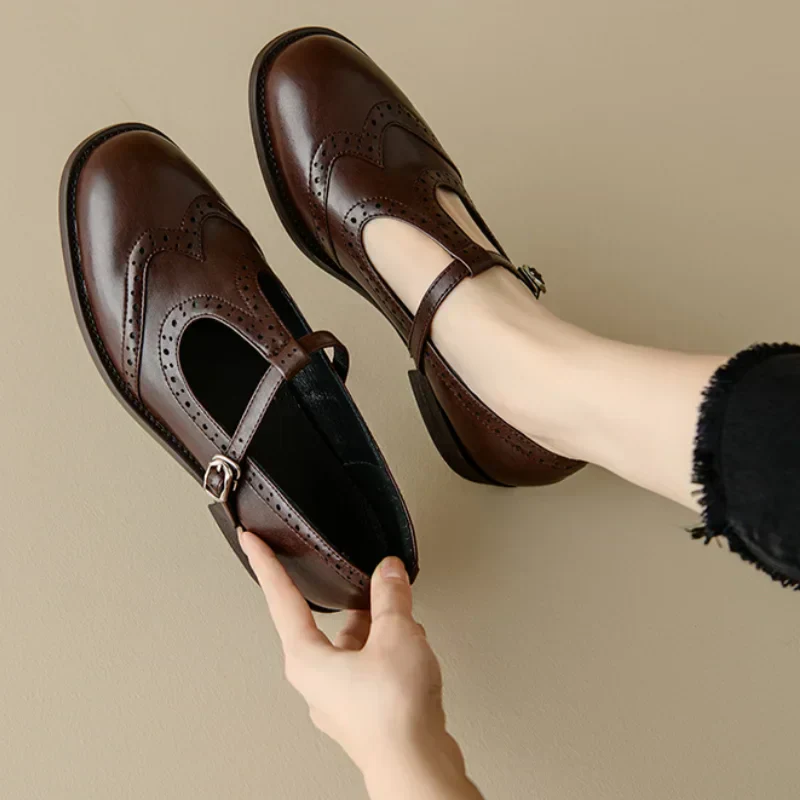 Amara | Elegant T-Strap Mary Janes