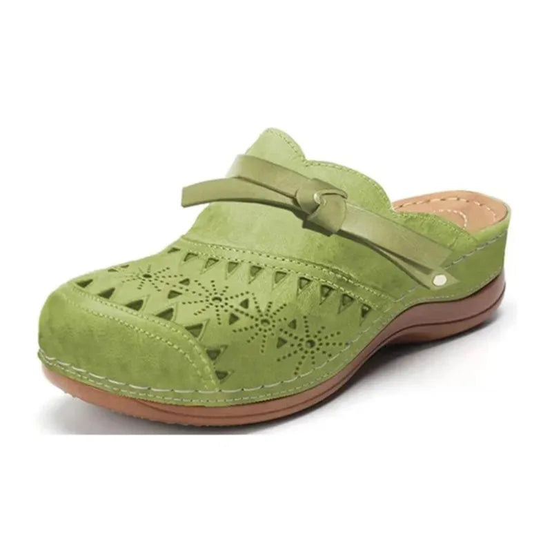 Lina | Comfortable Everyday Clogs